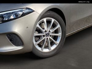 A 220 Progr.*AHK*LED*Totwinkel*Navi Premium*360°