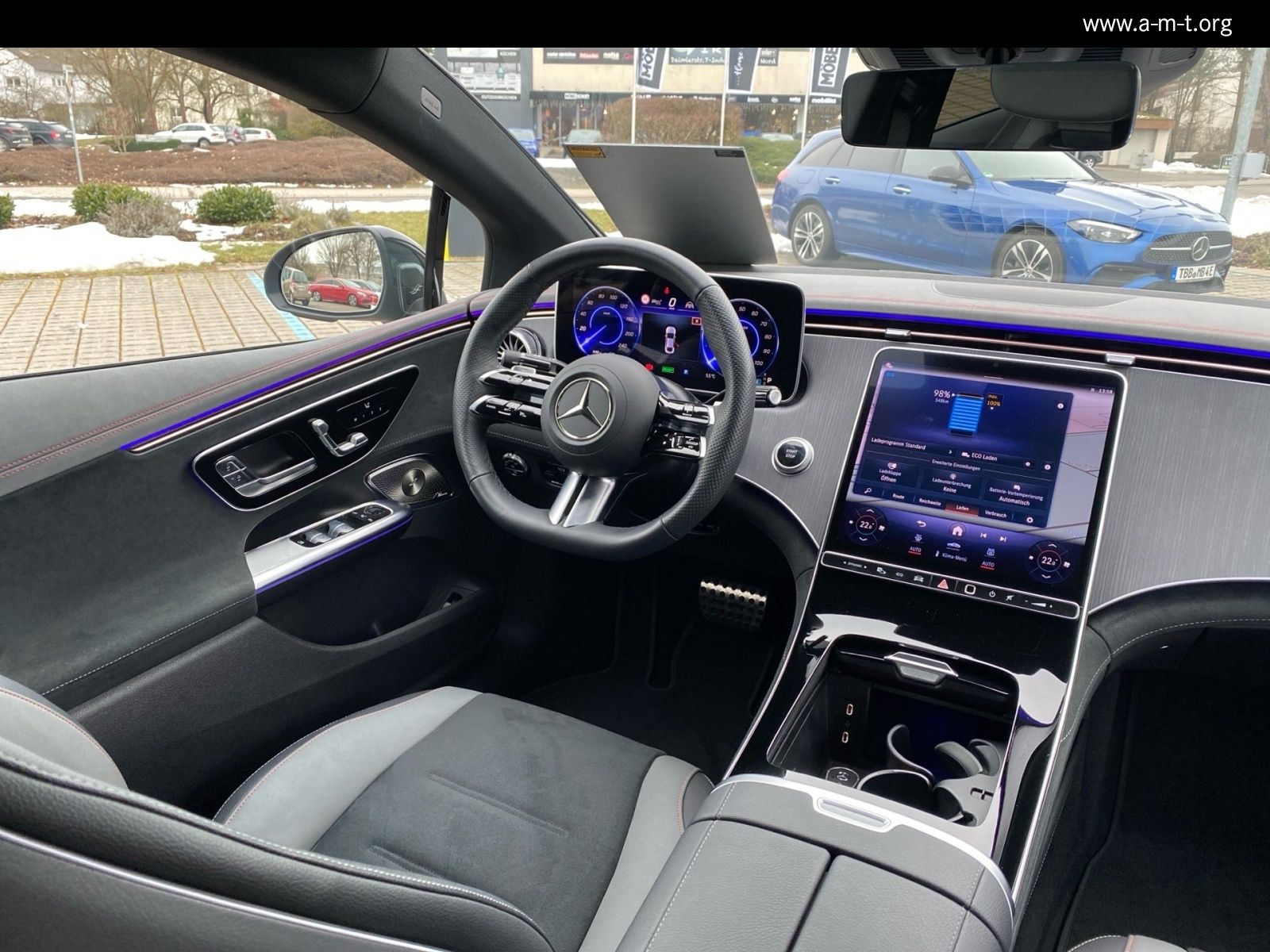 EQE 350 4M AMG*AHK*HA-Lenkung*Night*Digital*360°