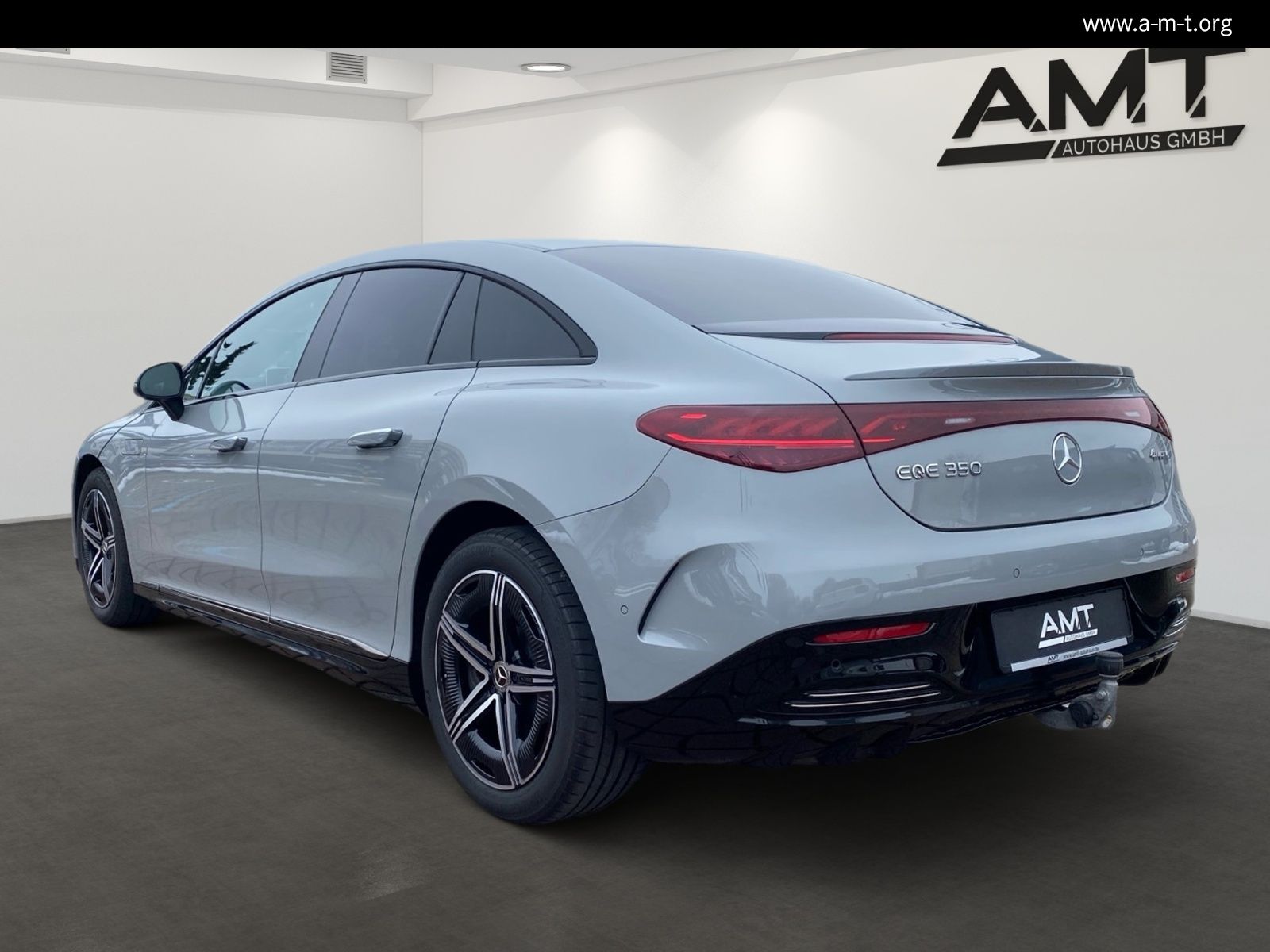 EQE 350 4M AMG*AHK*HA-Lenkung*Night*Digital*360°