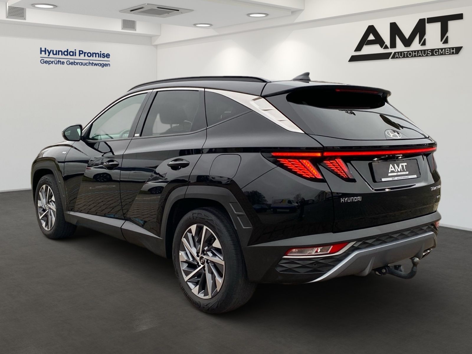 1.6 CRDi Trend 4WD AHK*Kamera*Navi* Motor neu !!
