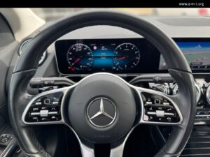 GLA 200 Progressive*Pano*AHK*Distronic*Multibeam