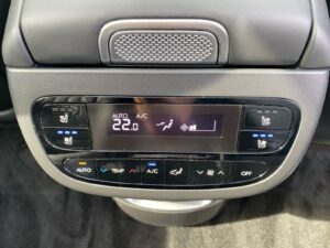 IONIQ 9 110 Kwh UNIQ 4WD 6 Sitze Pano+Relax-Pak.