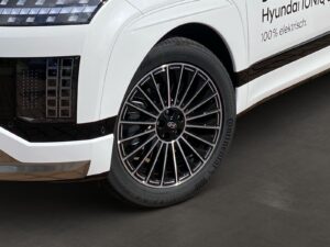IONIQ 9 110 Kwh UNIQ 4WD 6 Sitze Pano+Relax-Pak.