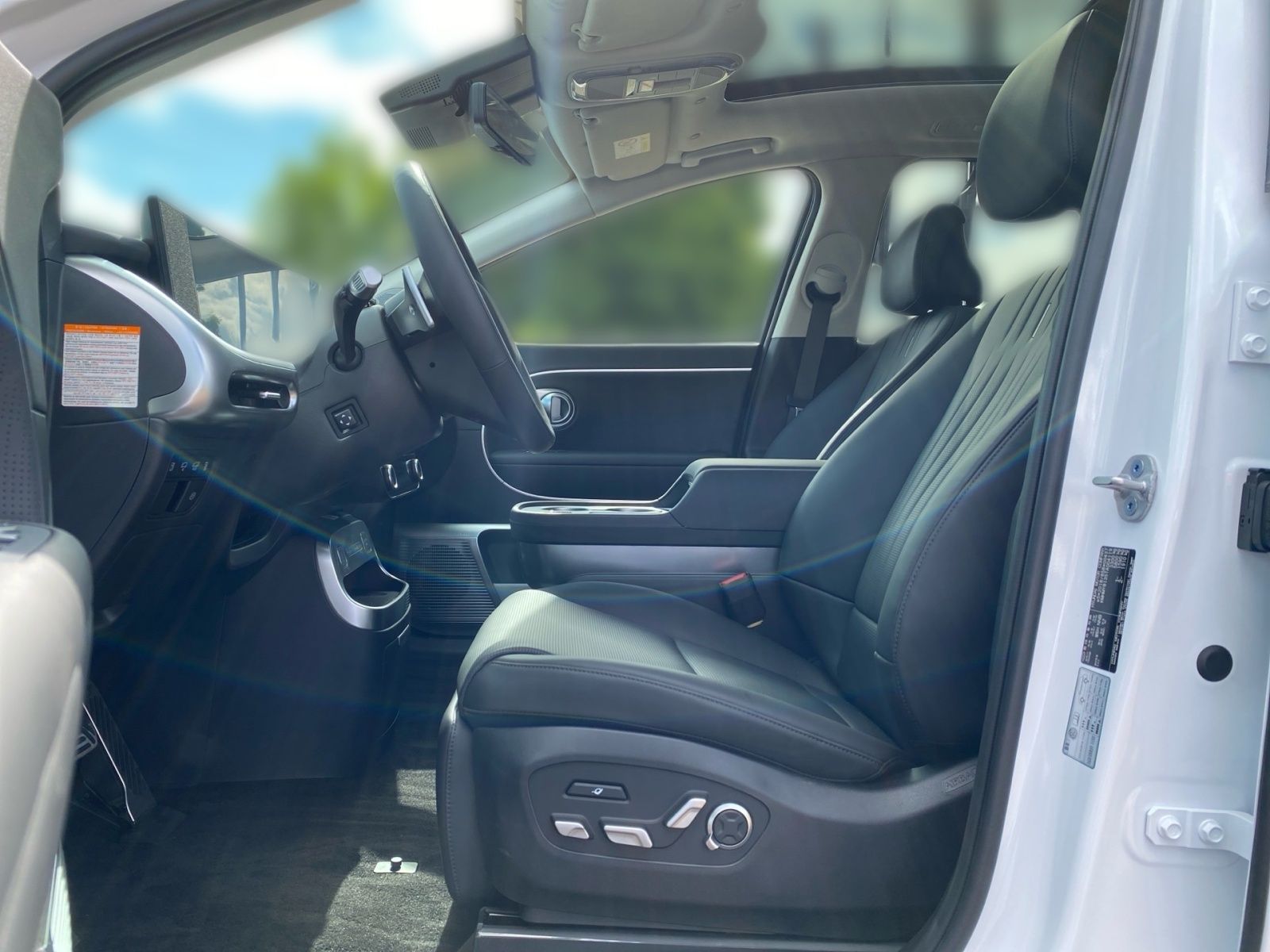 IONIQ 9 110 Kwh UNIQ 4WD 6 Sitze Pano+Relax-Pak.