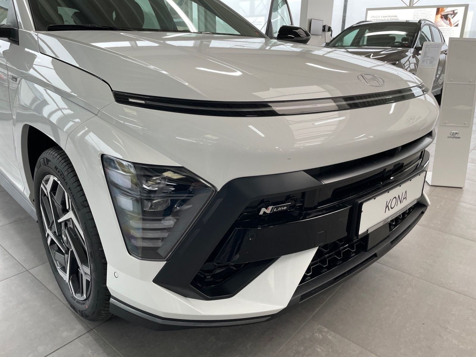 Kona 1.6 T-GDI N Line 4WD Schiebedach*Sound*360°